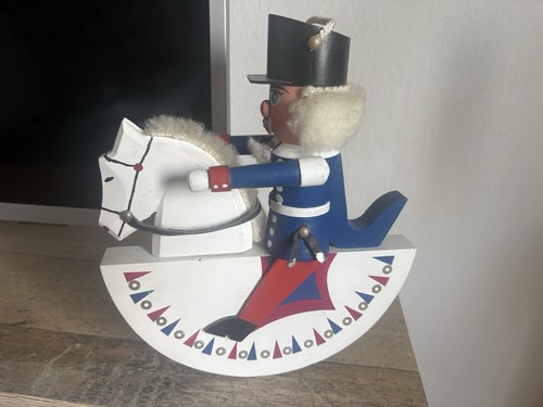 Nussknacker schaukelpferd - nussknacker,